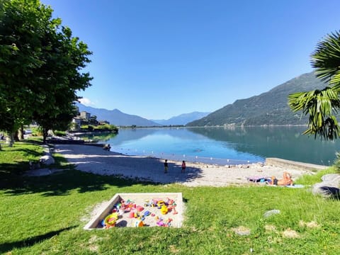 Mountainous Landforms, Water, Body Of Water, Mountain, Hill, Summer, Mountain Range, Coastal And Oceanic Landforms, Highland, Coast