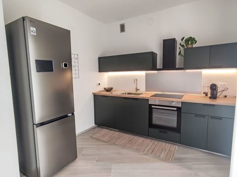 Mountain Range, Hill Station, Cottage, Valley, Slope, Village, Mountain Village, Alps, Ridge, Massif