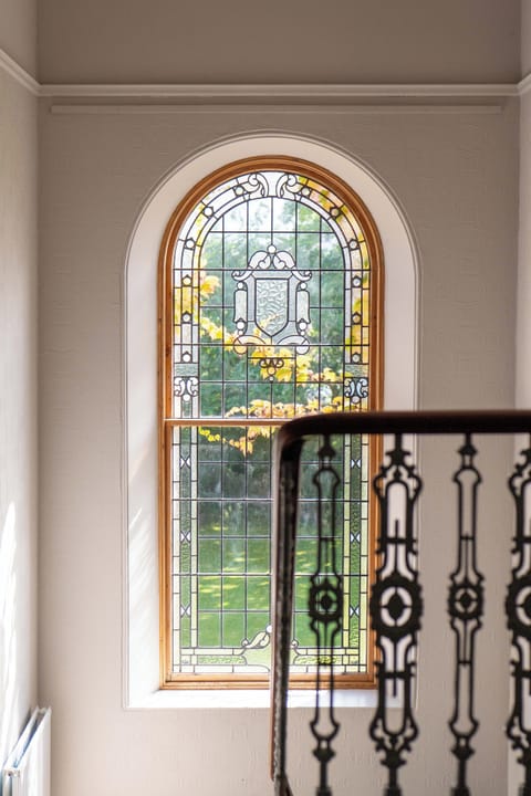 13 Racecourse Road - LR-33