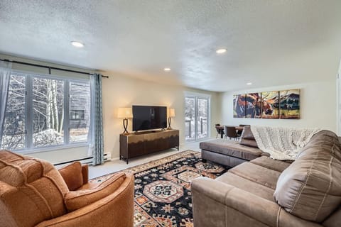 Retreat to Moosehead Lodge