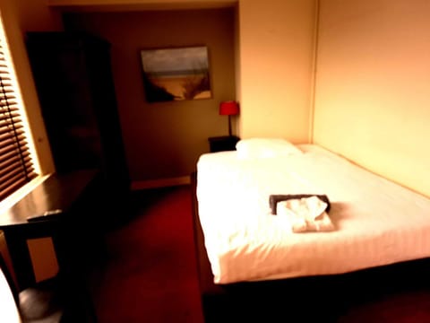 Single Room | Free WiFi