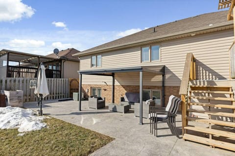 E1224b9c a532 4af5 b44f a844f655221c