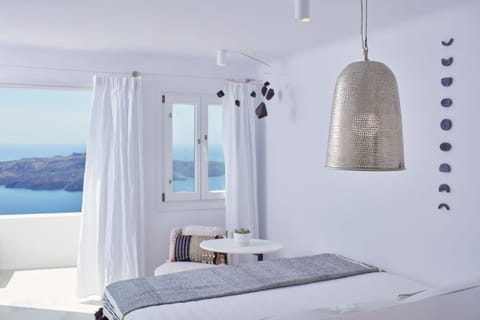 Cosmo Double with Sea View | Hypo-allergenic bedding, minibar, in-room safe, blackout drapes