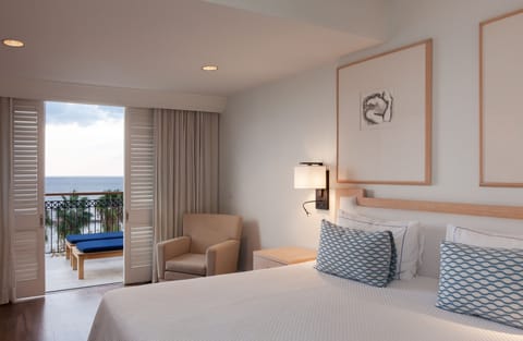 Two Bedroom Sea View Deluxe Suite | Hypo-allergenic bedding, minibar, in-room safe, individually decorated