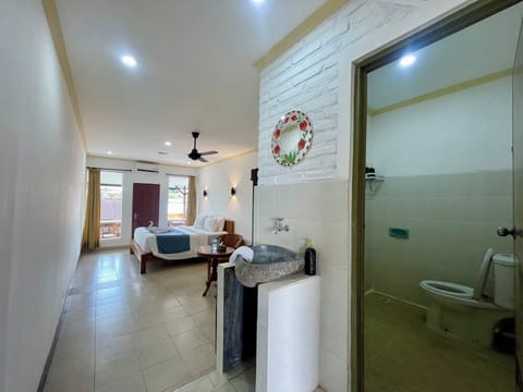 Deluxe Double Room, Balcony | Free WiFi
