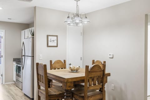 Whether it's a hearty breakfast cooked up in your full kitchen to kickstart your day or winding down with dinner and sharing stories, our space is where good food and great company meet for unforgettable moments.