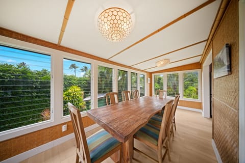 A beautiful dining area to enjoy home cooked meals