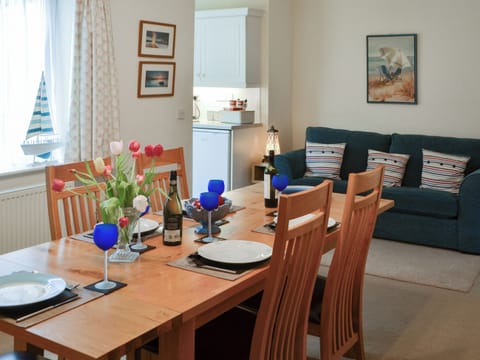 Dining room | Seaview Cottage, Amble