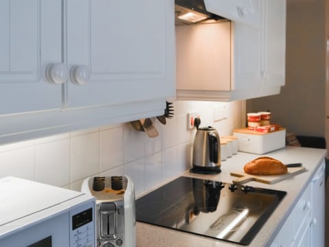 Kitchen | Seaview Cottage, Amble