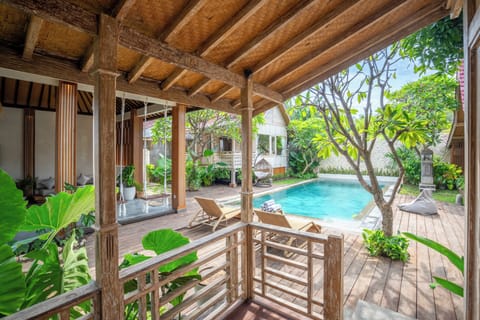 Klurut Villa | Balcony view