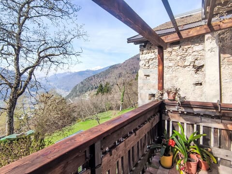 Wood, Hill, Mountain Range, Hill Station, Balcony, Valley, Porch, Slope, Ridge, Handrail