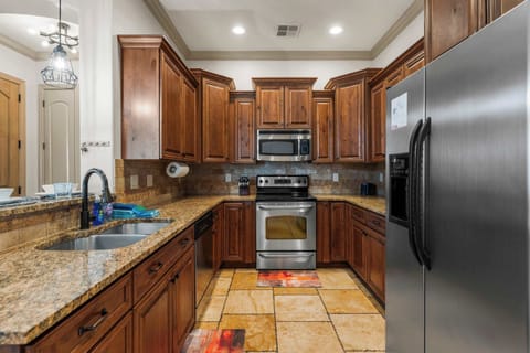 Prepare your favorite meals in the full kitchen 