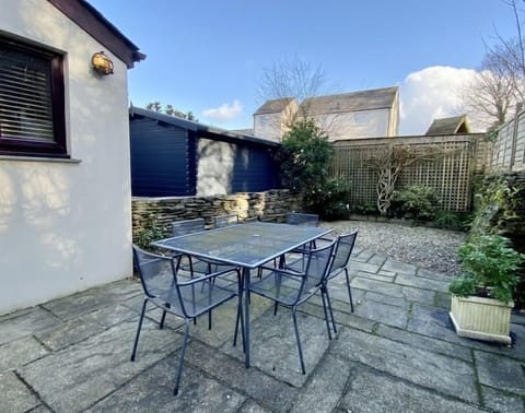 Garden furniture in garden of Stowaway Holiday Cottage, Padstow, North Cornwall