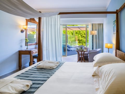 Junior Suite, Private Pool (Fisherman's) | Premium bedding, in-room safe, soundproofing, bed sheets