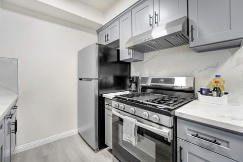 Whip up vacation meals in a kitchen designed for flavor and fun.