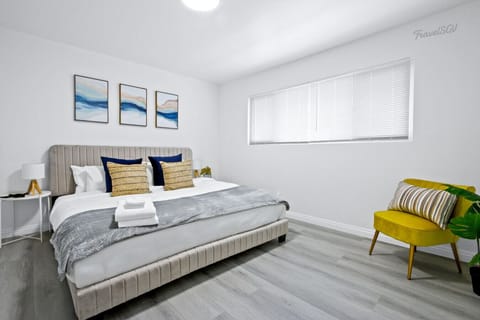 Rest like royalty. Wake up refreshed. Your perfect night’s sleep is just one booking away. #travelsgvcertified