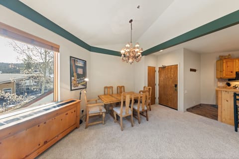 Dining Area PTL 360-3