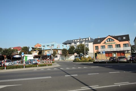 Surroundings [summer] (1-5 km)