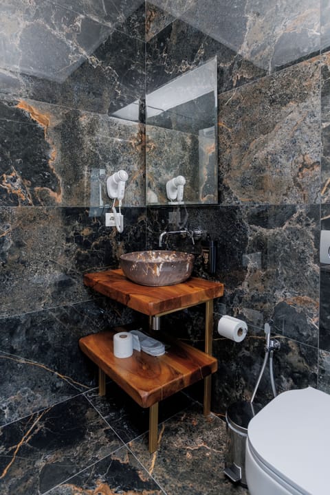 Hair dryer, bathrobes, slippers, bidet