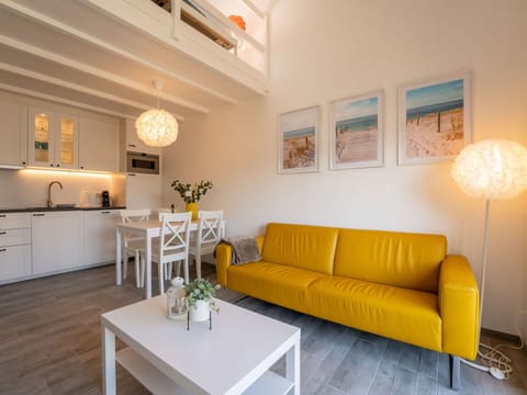 Interior Design, Flooring, Couch, Wood, Furniture, Floor, Ceiling, Living Room, Room, Table