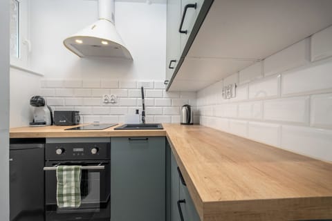 1 bedroom, iron/ironing board, cribs/infant beds, free WiFi