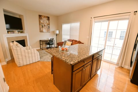 Apartment | 3 bedrooms, Internet