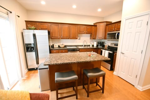 Apartment | 3 bedrooms, Internet