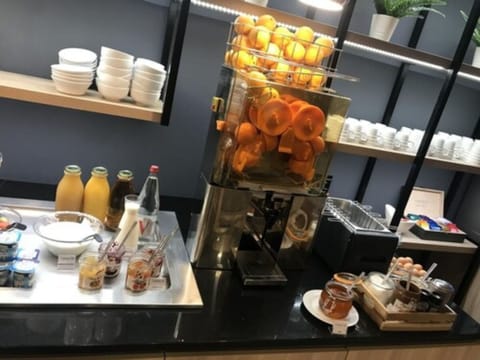 Daily buffet breakfast (EUR 11.90 per person)