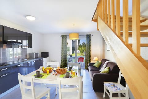 Come and stay in our 1 Bedroom House in Saint-Malo!