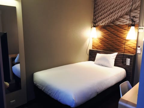 Pillowtop beds, soundproofing, free WiFi, bed sheets