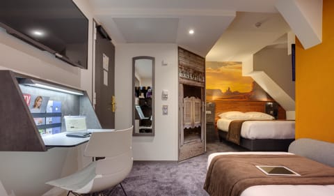 Superior room 1 double bed and 1 single bed | Premium bedding, Select Comfort beds, minibar, in-room safe