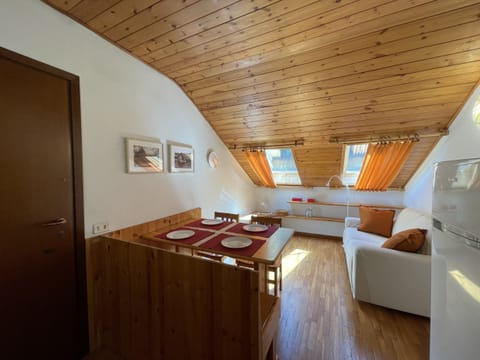 Apartment, Smoking | 1 bedroom