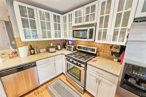 Indoors, Kitchen, Appliance, Microwave, Oven