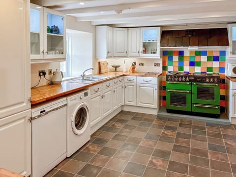 Kitchen | Kirklandbank Farmhouse, Alyth