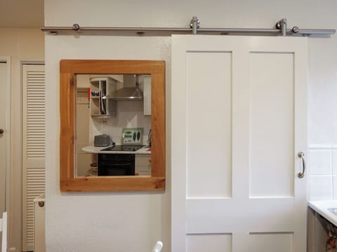 Bathroom | September Cottage, Lechlade-on-Thames