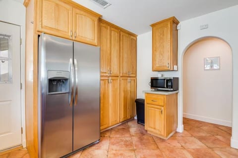 Full Size refrigerator and microwave available