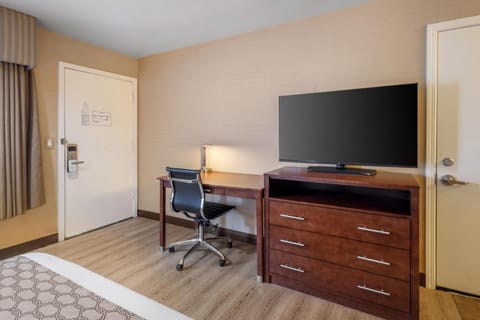 Standard Room, 2 Queen Beds, Accessible, Refrigerator & Microwave | Iron/ironing board, free cribs/infant beds, bed sheets