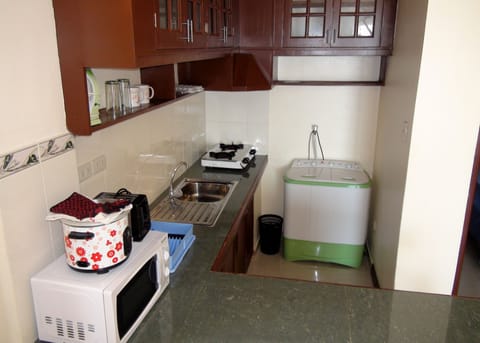 Superior Room, Balcony | Private kitchenette | Full-size fridge, microwave, stovetop, coffee/tea maker