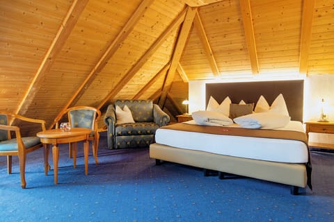 Superior Room | Desk, free WiFi, bed sheets