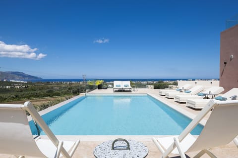 Perfectly situated on the outskirts of Lake Kournas