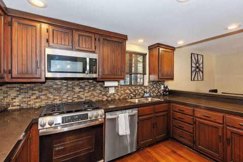 Fully equipped kitchen