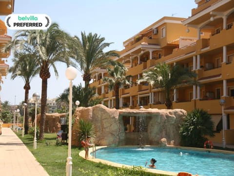 Holiday Home Swimming Pool