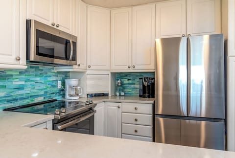 LL II 2nd floor Kitchen 1