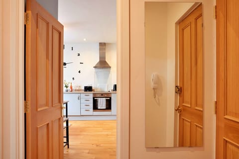 Entrance / Reception