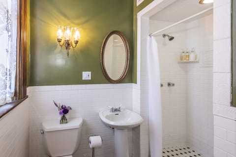Premium Double Room, Ensuite (Aimee Crocker Room) | Bathroom | Designer toiletries, hair dryer, towels, soap