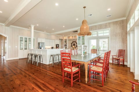 Large kitchen to enjoy all your meals