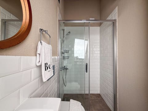 Deluxe Double Room, Balcony | Free WiFi