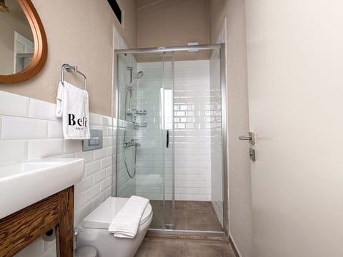 Deluxe Double Room, Balcony | Free WiFi