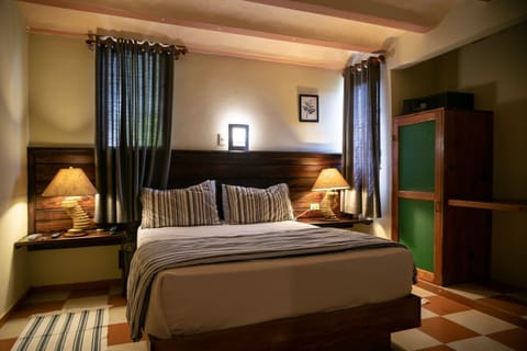 Villa, 1 Bedroom, Fireplace | 1 bedroom, iron/ironing board