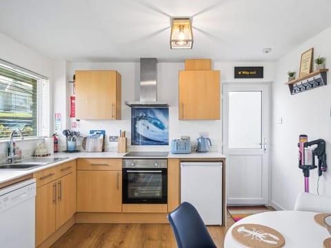 Kitchen area | Liwus, Newquay